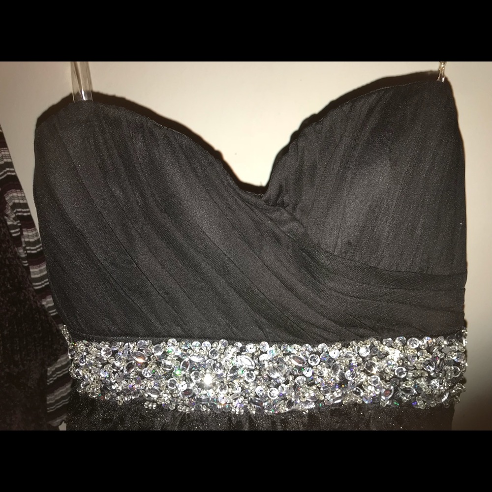 Size 5:::My Michelle glitter skirt black dress